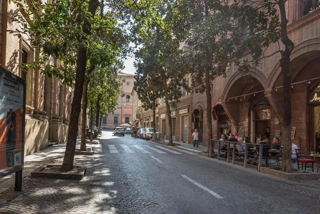 Piazza San Domenico Rooms - Bedinbolognacentro-1